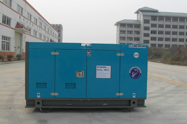 德清发电机租赁如何正确安装空气滤清器？