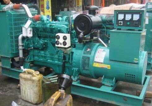 德清冬季启动柴油发电机时,如何避免电瓶过度放电?